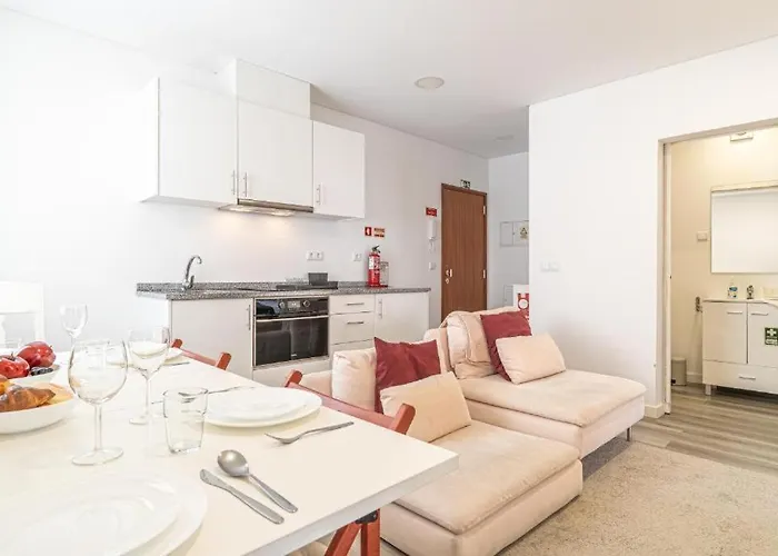 Tanoeira Funchal (Madeira)