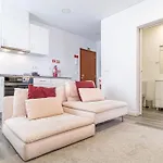 Tanoeiros 아파트 *