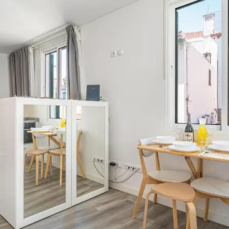 Apartament Tanoeiros *