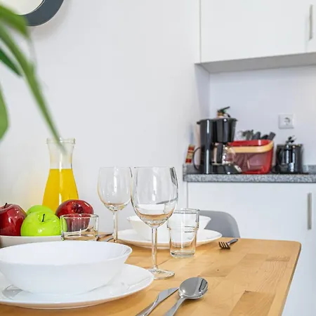 Tanoeiros Apartament *